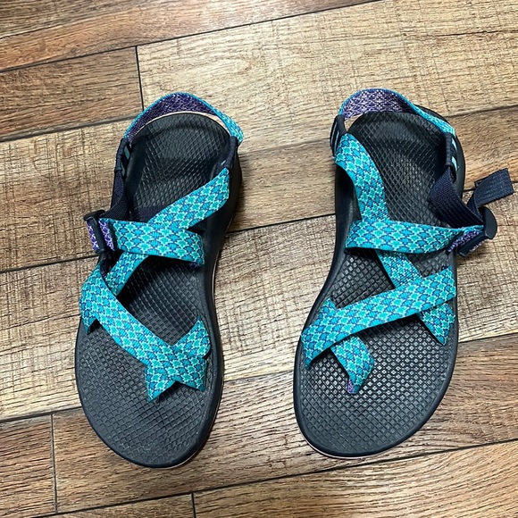 Chaco Z/2 classics Size 8 - Picture 2 of 8